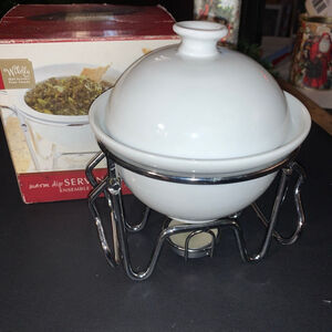 Wildly Delicious White & Silver Warm Dip Serving Set One Size